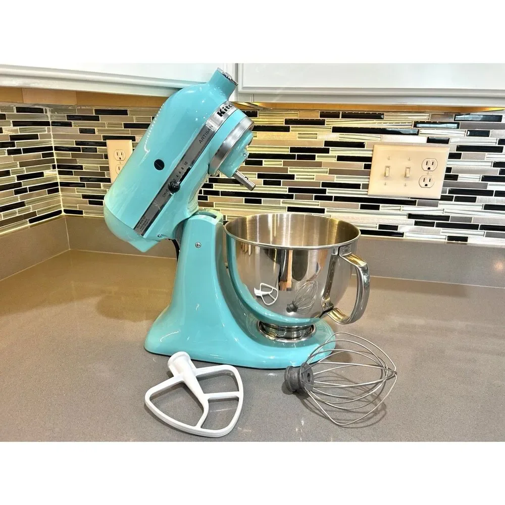KitchenAid Artisan Series 5 Qt Tilt Head Stand Mixer Aqua Sky Bowl & Attachments
